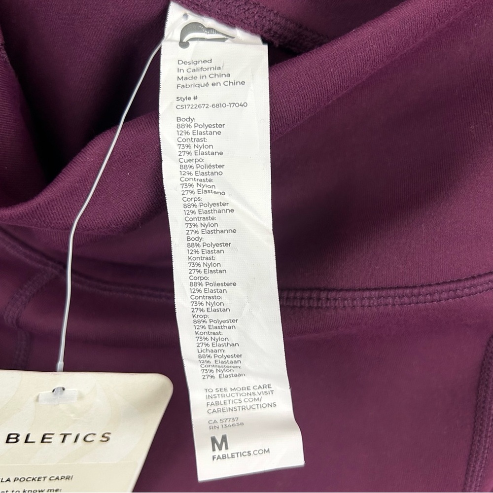NWT Fabletics Mila Pocket Capri High Waist Powerhold Size Medium - Picture 9 of 13